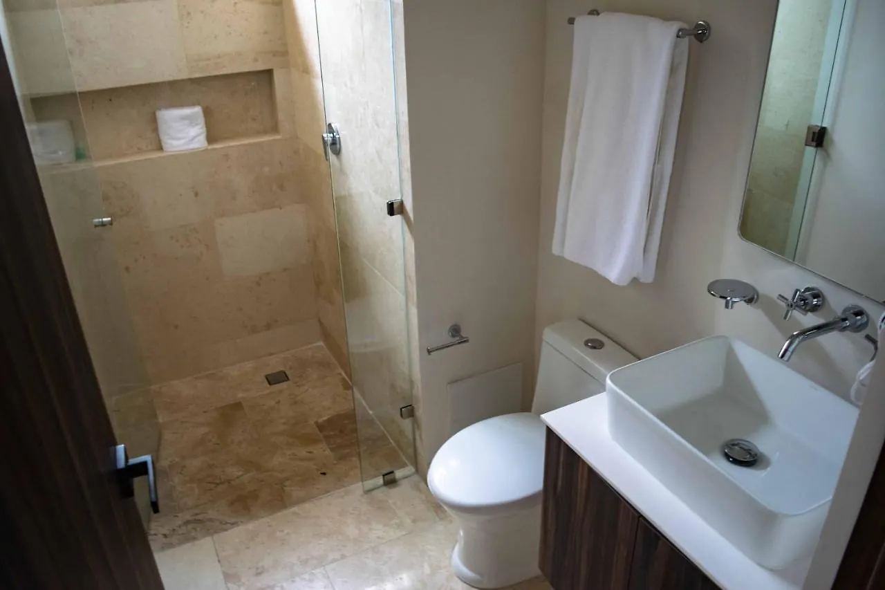 Eve Residence 4*, تولوم